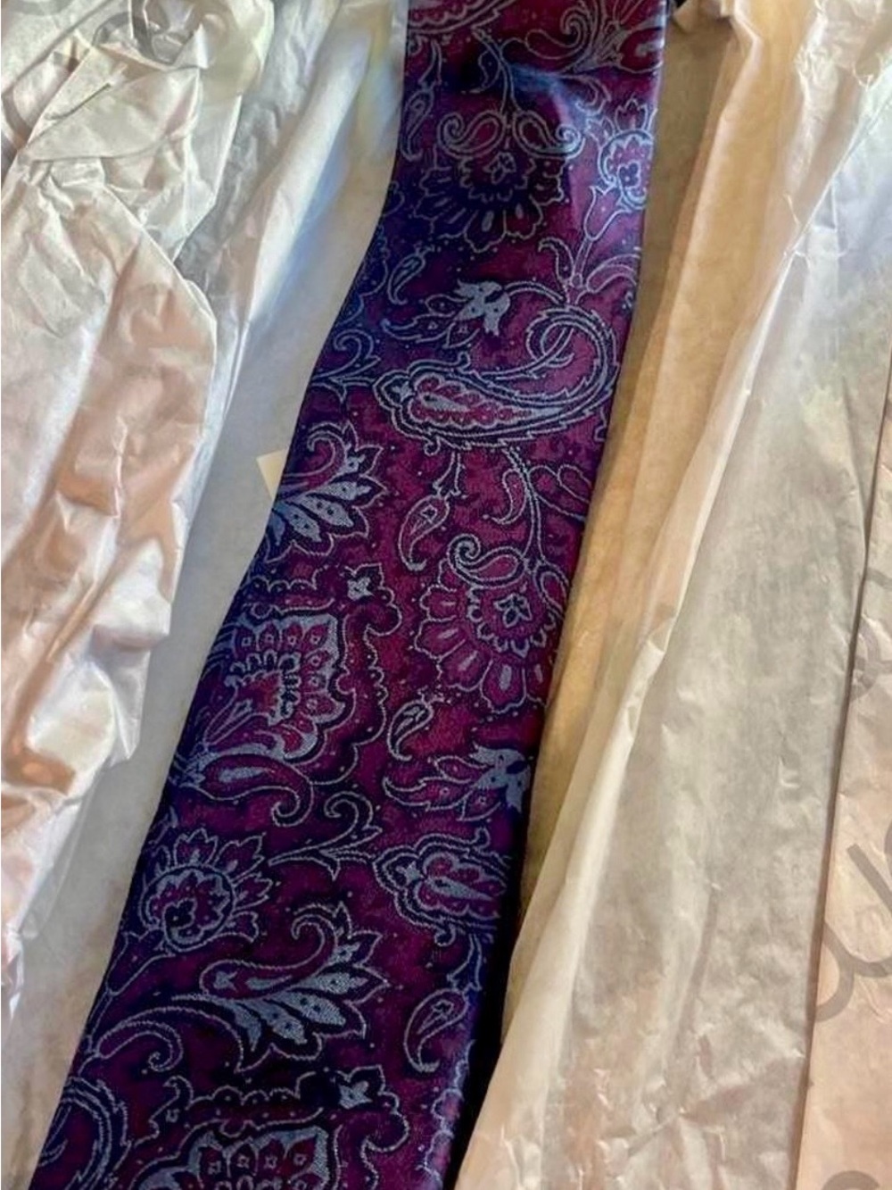 Bloomingdale's Purple Paisley Men's Tie